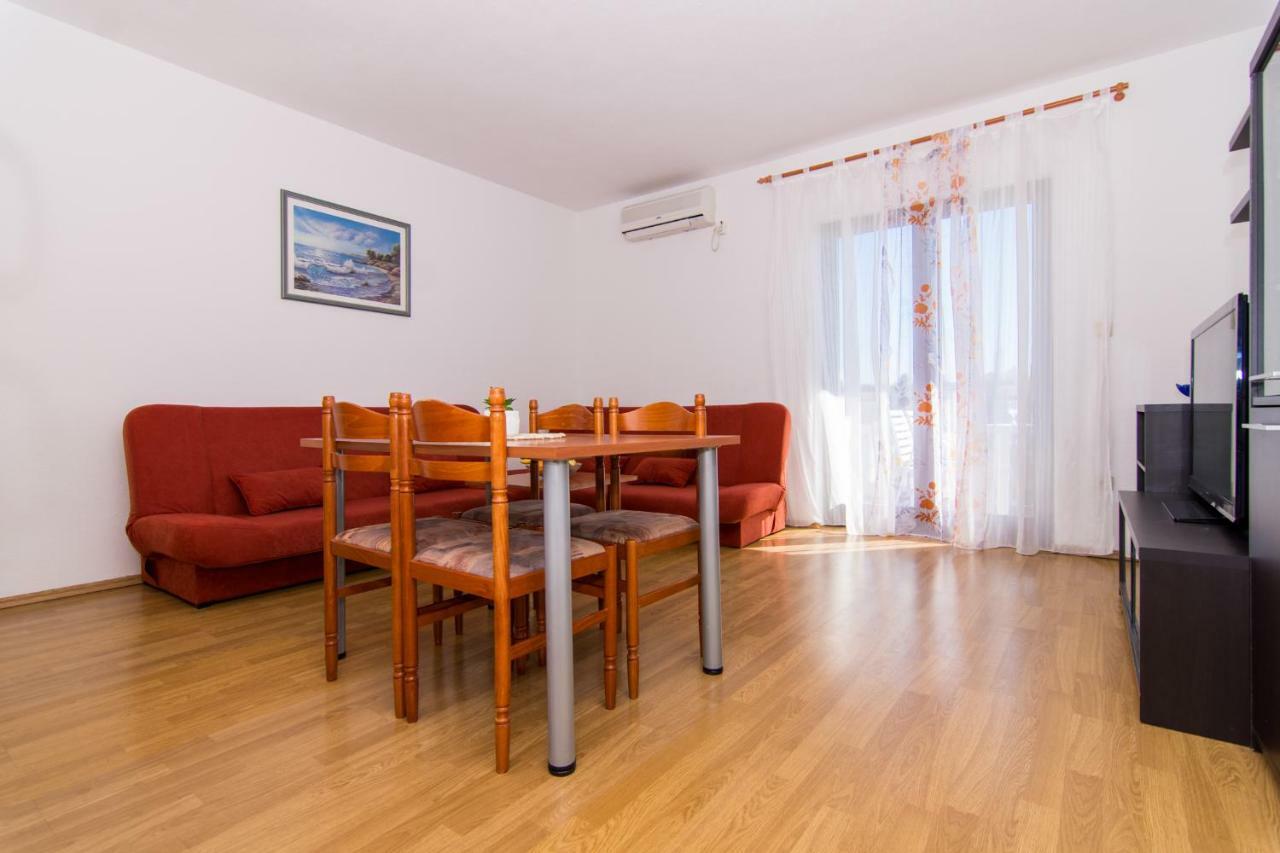 Apartments Jozic Seget Vranjica Dış mekan fotoğraf