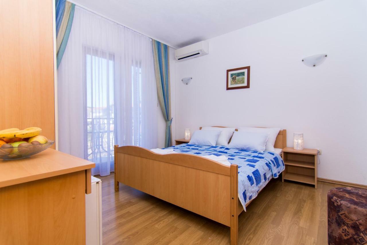 Apartments Jozic Seget Vranjica Dış mekan fotoğraf