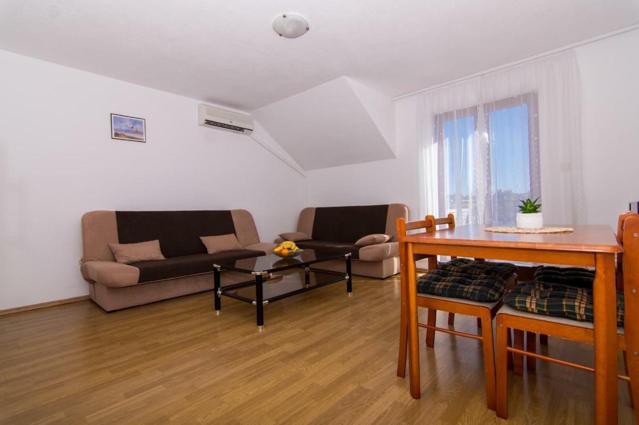 Apartments Jozic Seget Vranjica Dış mekan fotoğraf